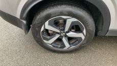 Nissan Qashqai 1.3 DiG-T MH N-Connecta 5dr Petrol Hatchback